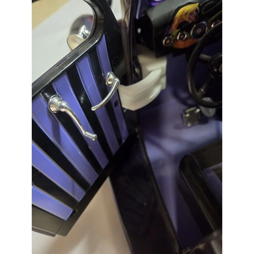 Jesse James WCC 1/6 1936 Ford Coupe R/C, Purple & Black, Untested, No Control